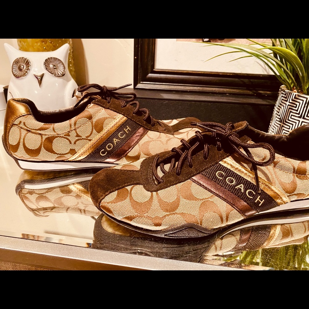 Authentic new coach signature Jayme sneakers size 9